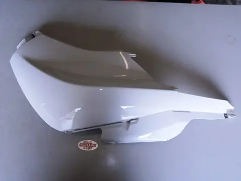 BMW K1600GT(K48) Tankpaneel links wit