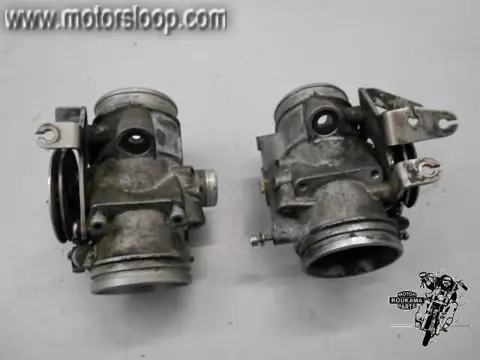 BMW R1100RS(259) Gasklephuizen