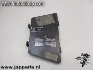 BMW R1100RT(259) Afschermkap zekeringhouder