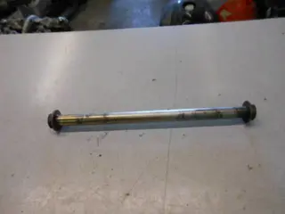 Cagiva River 500 Achterwiel as