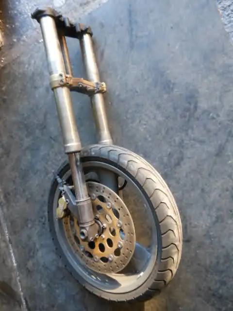 Cagiva River 500 Upsidedown voorvork met Brembo remsysteem en ba