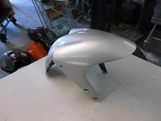 Cagiva River 500 Voorspatbord grijs