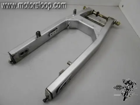 Cagiva W16 600 (2G) Achterbrug