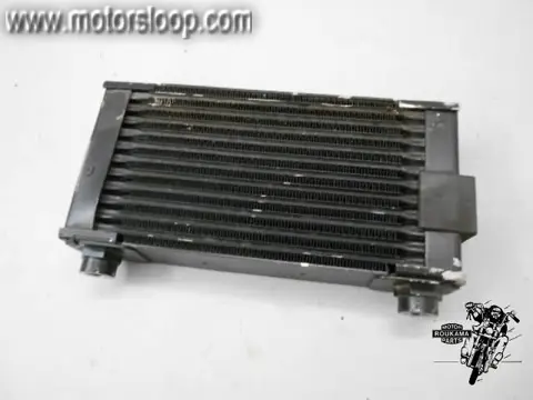 Cagiva W16 600 (2G) Oliekoeler