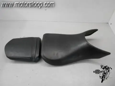 Hyosung GT125(KM4MF51B) Zadel