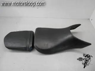 Hyosung GT125(KM4MF51B) Zadel