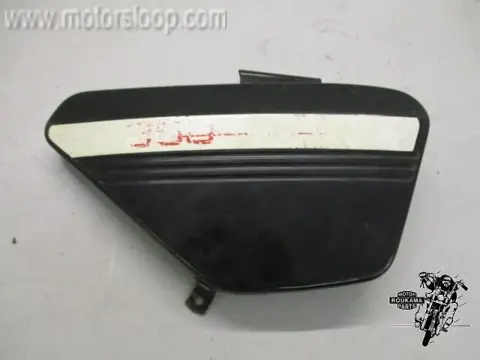 Jawa 350(634) Zijkap rechts