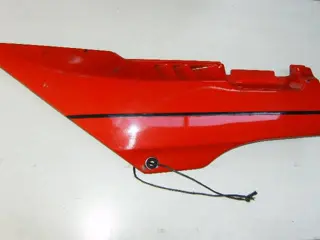 KAWASAKI GPZ1000RX Zijkap Links Rood