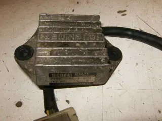 Kawasaki GPZ550(H) CDI Unit