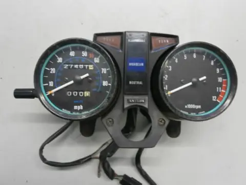 Kawasaki LTD305 tot 80 mph Tellerset 27481 miles