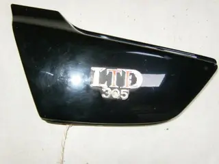 KAWASAKI LTD305 Zijkap Links Zwart