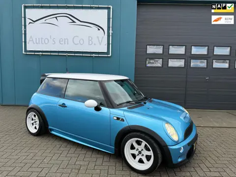 Mini Mini 1.6 Cooper S Uniek 270 pk JCW Recaro Rolkooi Gp Spoiler Zeer Speciaal lees tekst