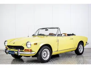Fiat 124 Spider 1800 (bj 1973)