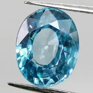 Blauwe Zirkoon - 4.57 ct