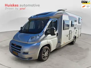 Bürstner T715 Nexxo Camera/XXL garage/Luchtvering/nieuwe bekleding