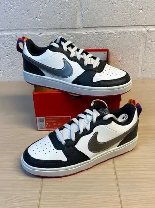 Nike - Air Low Court Borought Black and White P40 -