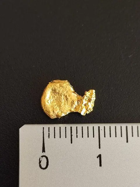 Australische goudklomp Vrije vorm - 1.17 g - (1)