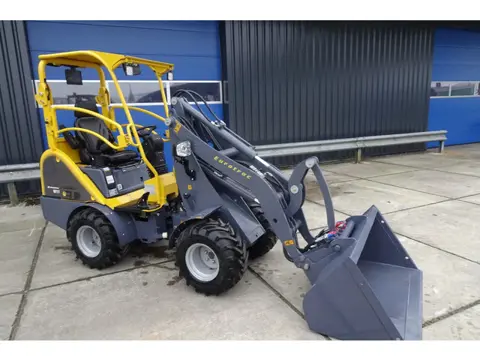 Eurotrac W11 Shovel laadschop (bj 2025)