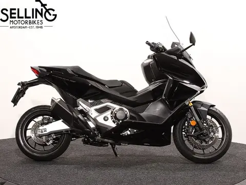 Honda NSS 750 Forza (bj 2021)