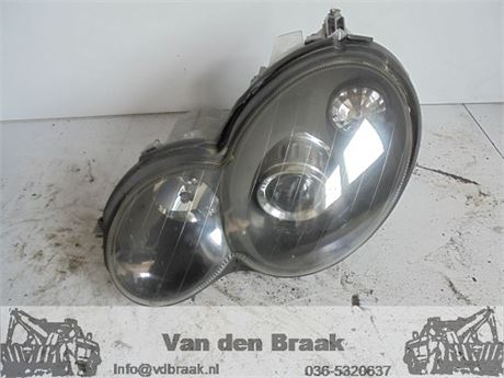 Mercedes Benz C-Klasse C203 2004-2008 Koplamp links