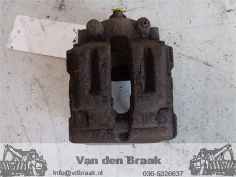 BMW 1 serie E87 2004-2011 Remklauw links achterzijde