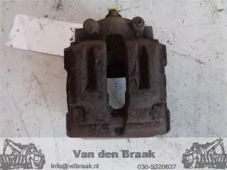 BMW 1 serie E87 2004-2011 Remklauw links achterzijde