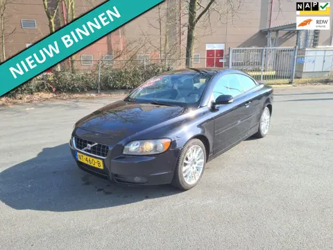 Volvo C70 Convertible 2.4 D5 Momentum NETTE AUTO RIJDT EN SCHAKELT GOED
