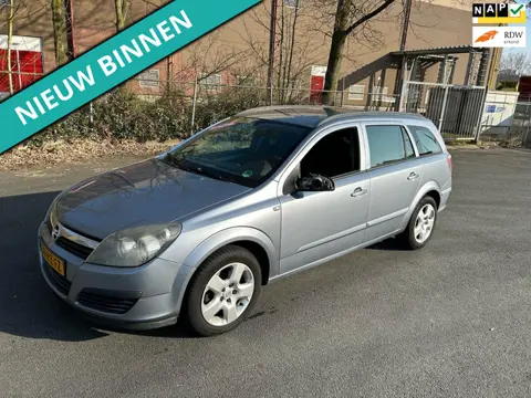 Opel Astra Wagon 1.6 Edition LEUKE AUTO RIJDT EN SCHAKELT GOED