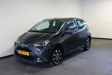 TOYOTA AYGO 1.0 VVT-i x-clusiv, Airco, Navi
