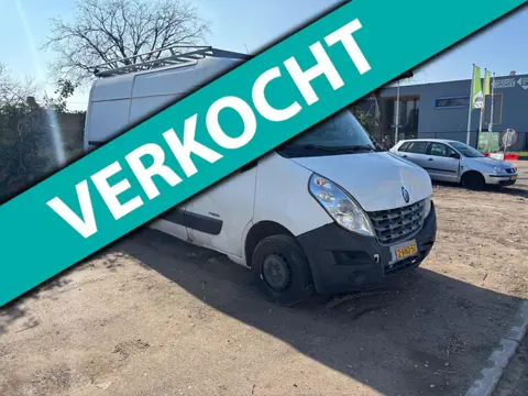 Renault Master T33 2.3 dCi L2H3 MET SCHADE MOTOR OK!!