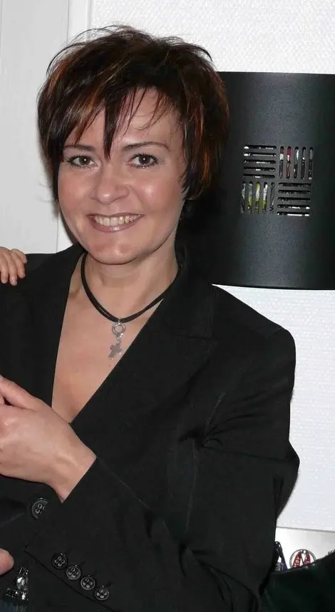 De nood is best hoog