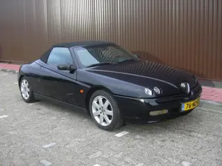 Alfa Romeo Spider 2.0 Twin Spark 16V L