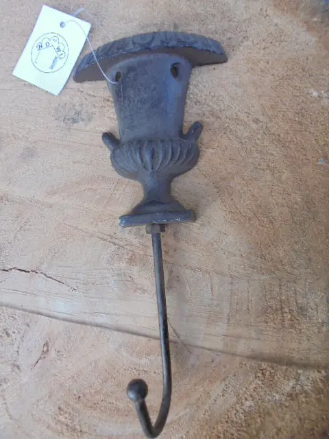 GIETIJZEREN KAPSTOKHAAK BRUIN FRANSE VAAS NIEUW