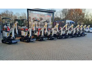 Bobcat E10z met gratis wissel en bakken € 494.60 / 36 mnd